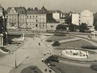 Trg maršala Tita (današnji Trg Republike Hrvatske) prije gradnje zgrade ŽELJPOH-a, oko 1955.-1960. godine